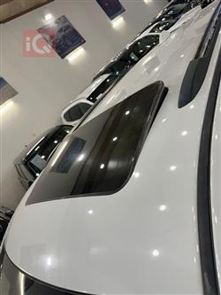 جیپ گراند شیرۆکی